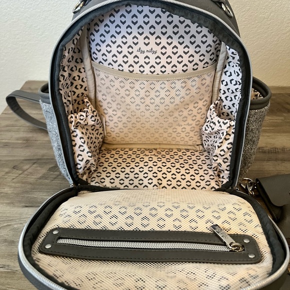 Itzy Ritzy Grayson Boss Mini Backpack with Accessories - Picture 7 of 9